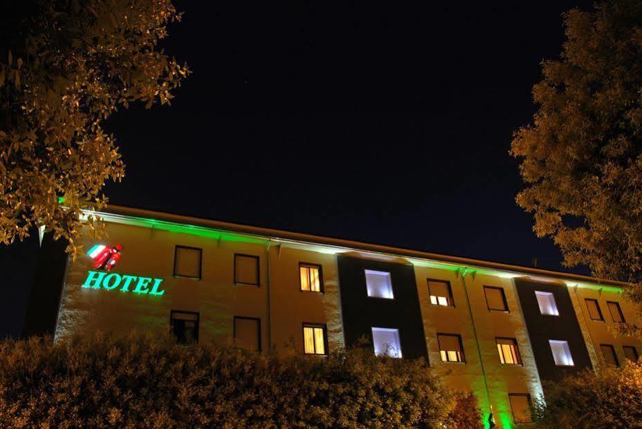 Grand Hotel Italiano Benevento Eksteriør billede